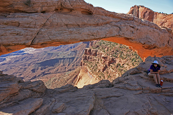 Mesa Arch, Island in the Sky District, Canyonlands National Park, Utah