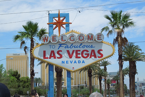 Las Vegas welcoming sign